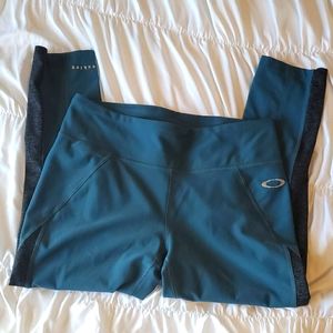 Oakley leggings